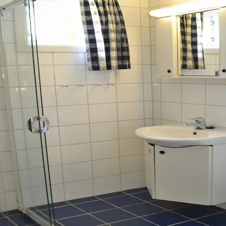 3 Person Laerdal * Lærdalsøyri